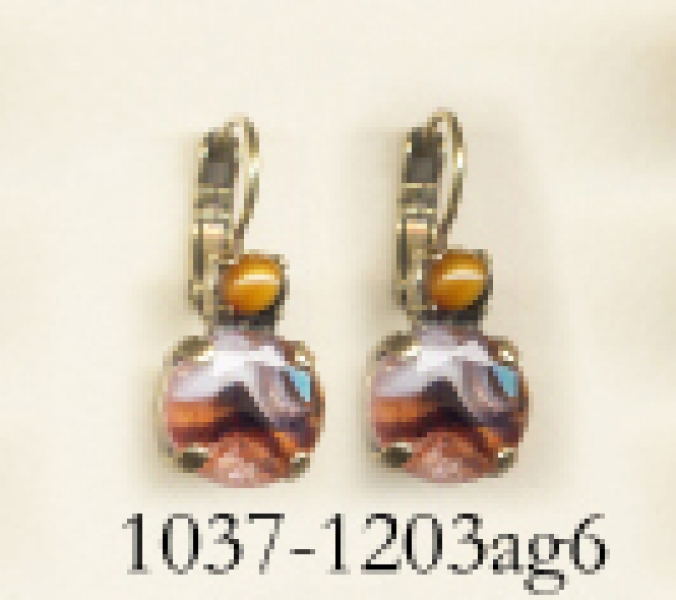 1037-1203-AG6_yz6ls02i.jpg