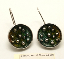 01-05-0002GREEN_r7gny69a.jpg