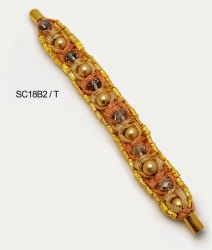 SC18B2-T_xzg7xjpp.jpg