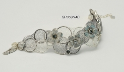 SP05B1-AD-WHITE-SILVER-1_bajc3mw1.jpg