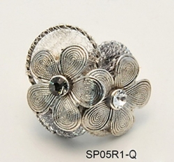 SP05R1-Q-WHITE-SILVER_u7wqxser.jpg