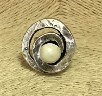 va0371_oldsilver_white