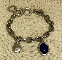 vr1082_blue