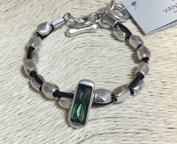 vr1131_silver_green